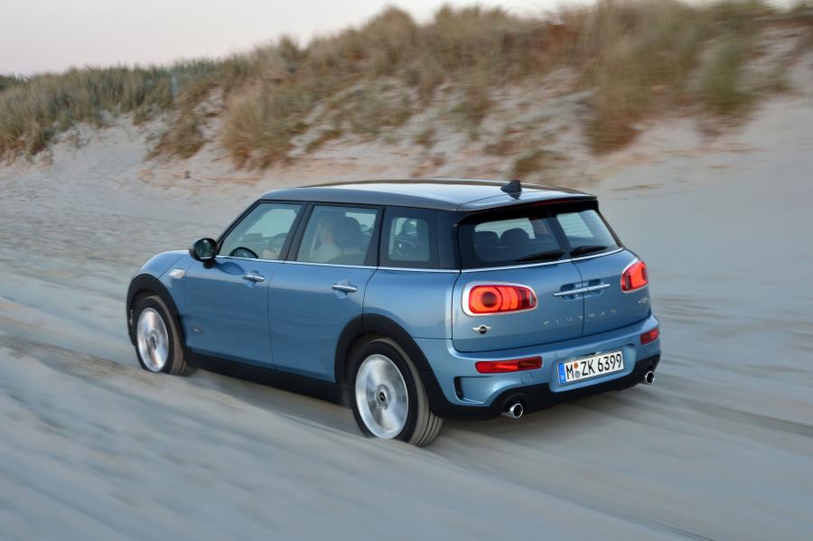  Mini Cooper SD Clubman ALL4 2016 года  (фото 44 из 101)